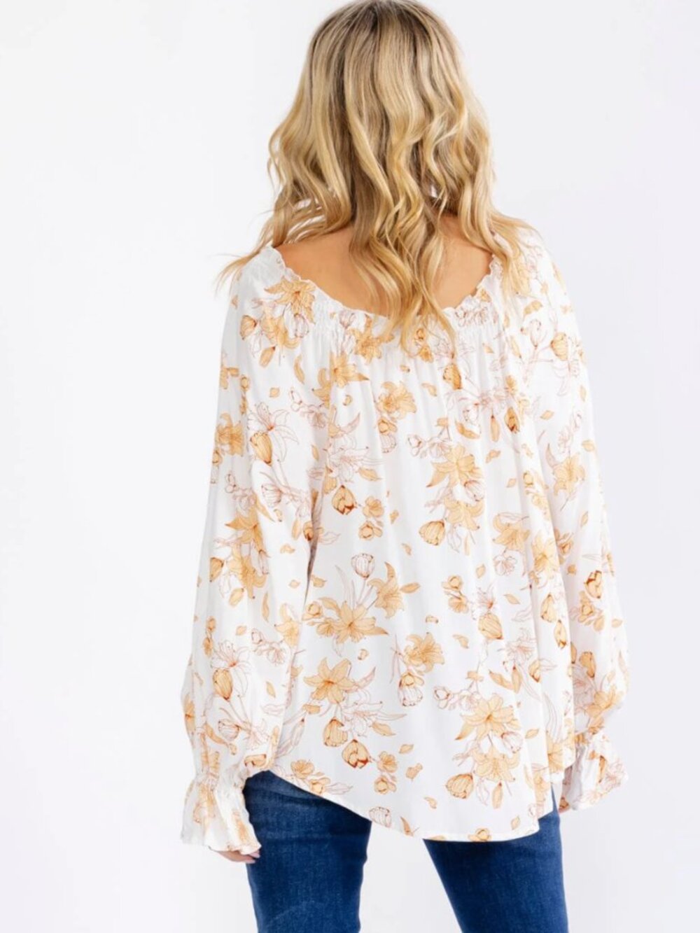 LONG SLEEVE V-NECK FLORAL BLOUSE SOFT - Picture 2 of 3